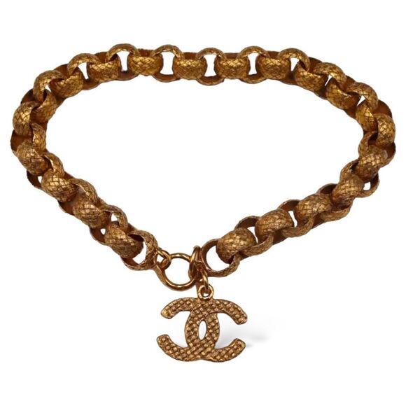 Vintage CHANEL Gold-Tone Woven Rope Chain-Link Necklace & Large "CC" Pendant - Picture 5 of 12